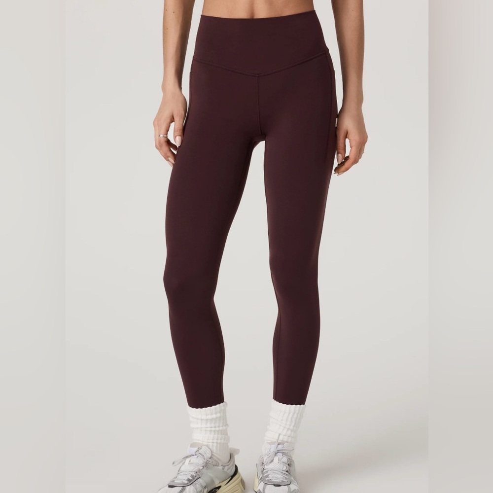 Vuori Pocket Legging Everyday Workout Lounge Athletic Tights Athleisure Fitness